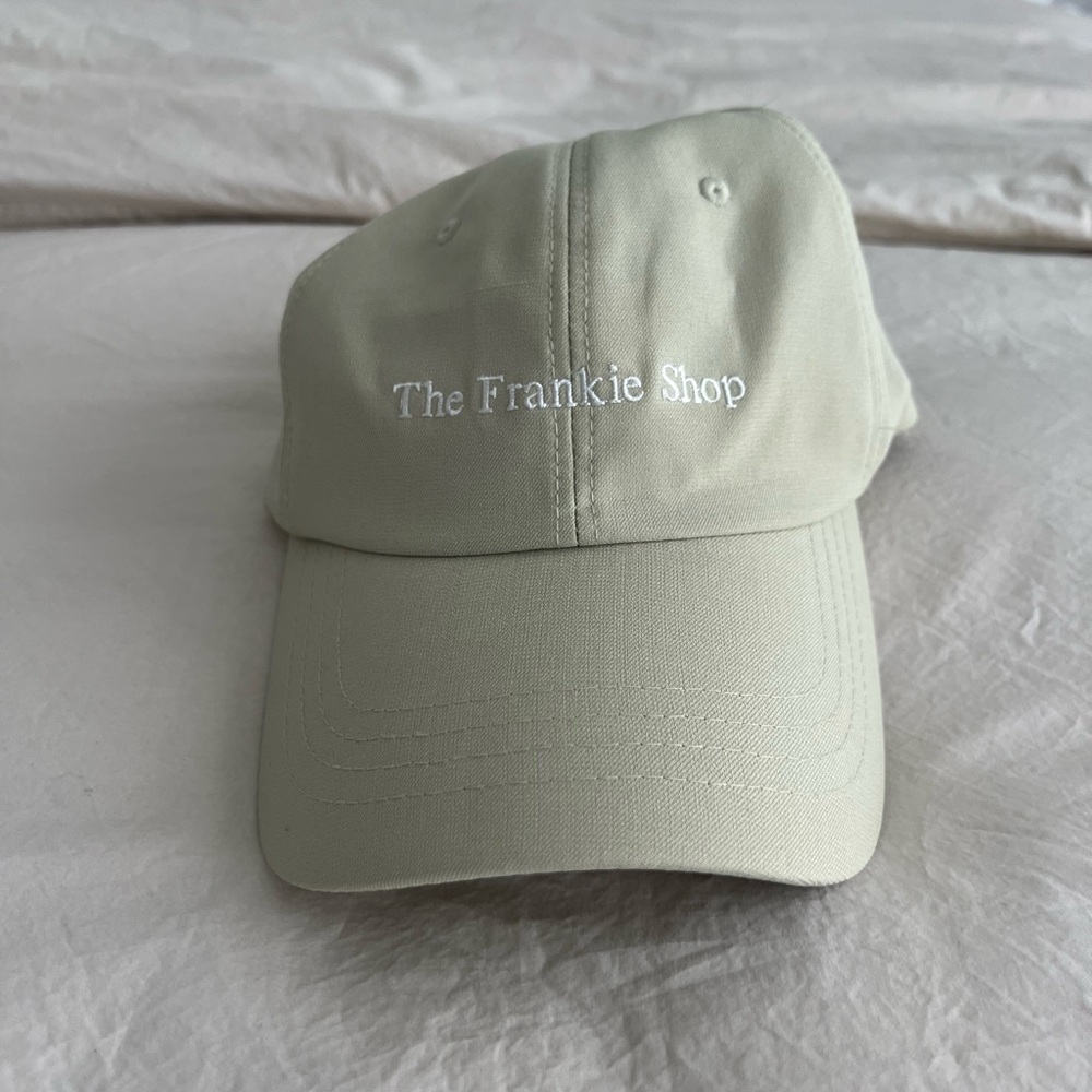 The Frankie Shop Cream Cap